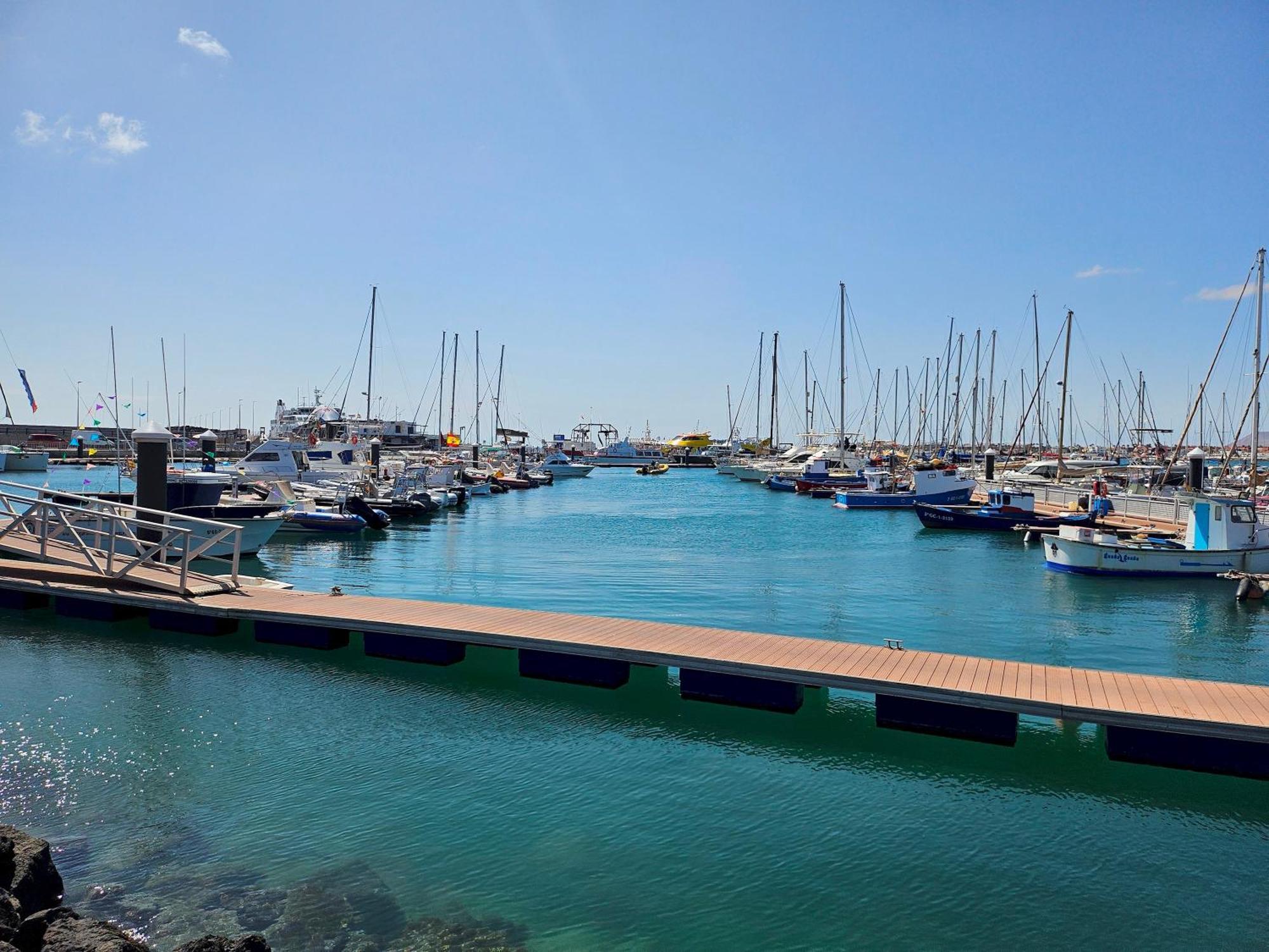 Hostel Corralejo Coliving By Amazzzing Travel Exterior foto