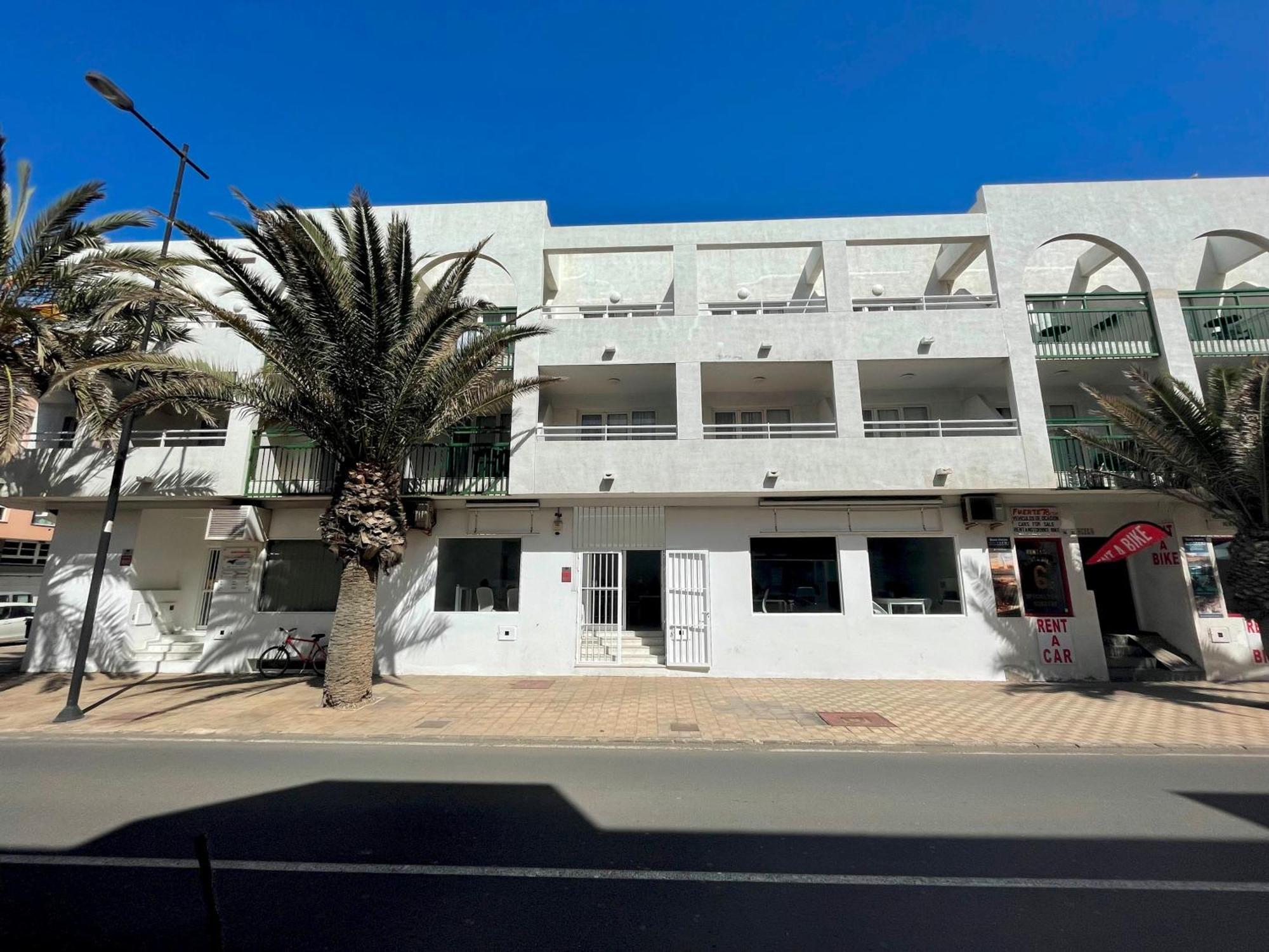 Hostel Corralejo Coliving By Amazzzing Travel Exterior foto
